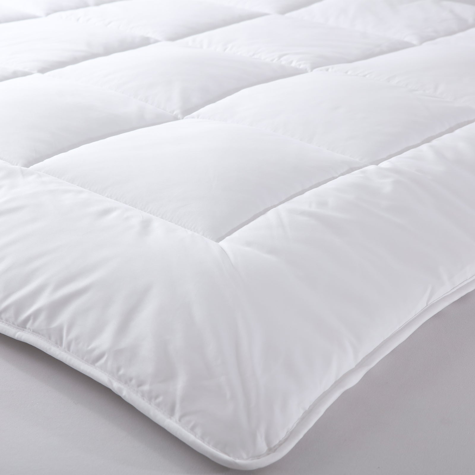 Deluxe 260GSM Eco-Silk Touch Quilt - Double-1951134840363552774