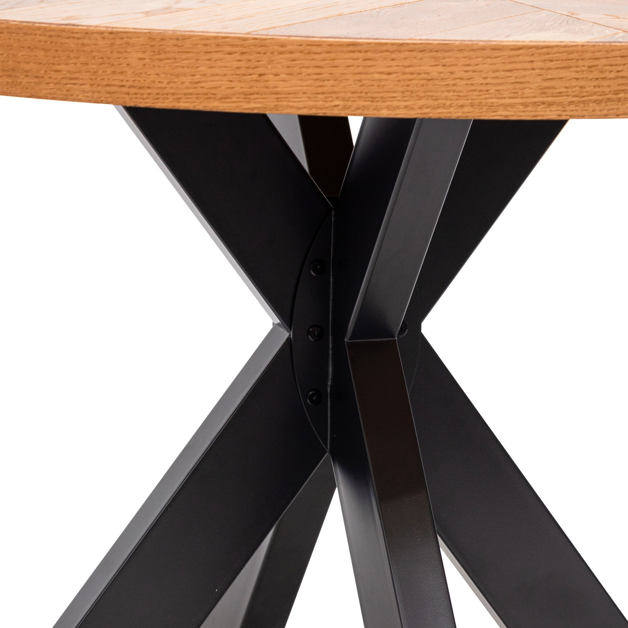 CDT6990-VN 4 Seater Round Dining Table - European Knotty Oak