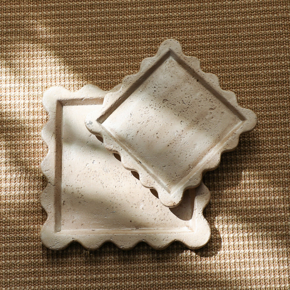 CAC10735-FC Wavy Edge Plate A