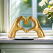 GOLD Elegant Heart-shaped Sculpture: Pure lines capture love, accompanying you in writing tender everyday moments.