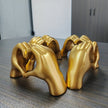 WHITE Elegant Heart-shaped Sculpture: Pure lines capture love, accompanying you in writing tender everyday moments.