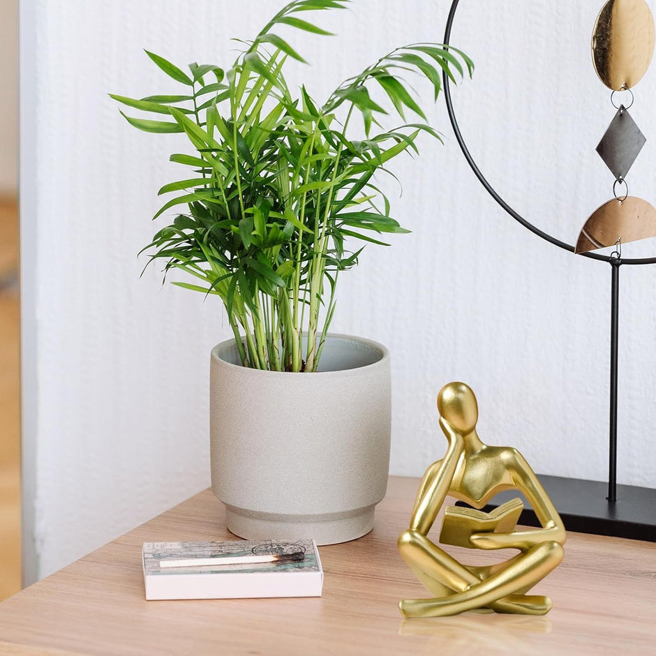 Abstract Reading Thinker Statue for Home Decor, Modern Resin Sculpture Figurine for Bookshelf, Desk & Living Room (Gold)