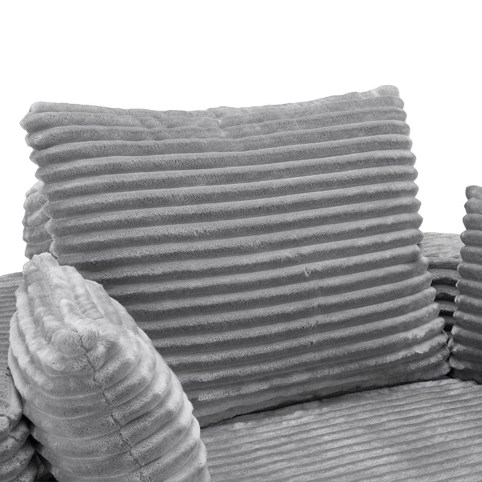 Leon Lounge Armchair