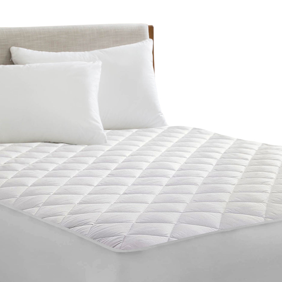DreamZ Fully Fitted Waterproof Microfiber Queen-2006733083809812481